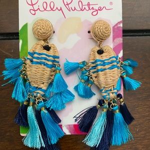 Lilly Pulitzer Fishy Kiss earrings